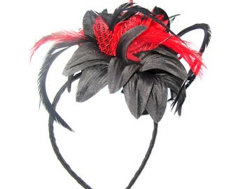 Schwarzes und rotes Fascinator Stirnband, Hochzeiten, Rennen, Ladied Day