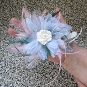light grey  baby pink fascinator clip . weddings, races. prom, ladies day