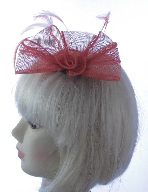 Small Coral Pleated Sinamay Fascinator 