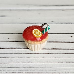 POLYMER CLAY CUPCAKE charm