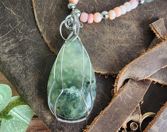 Restore Balance, Prehnite and Peruvian Pink Opal, 16 inches