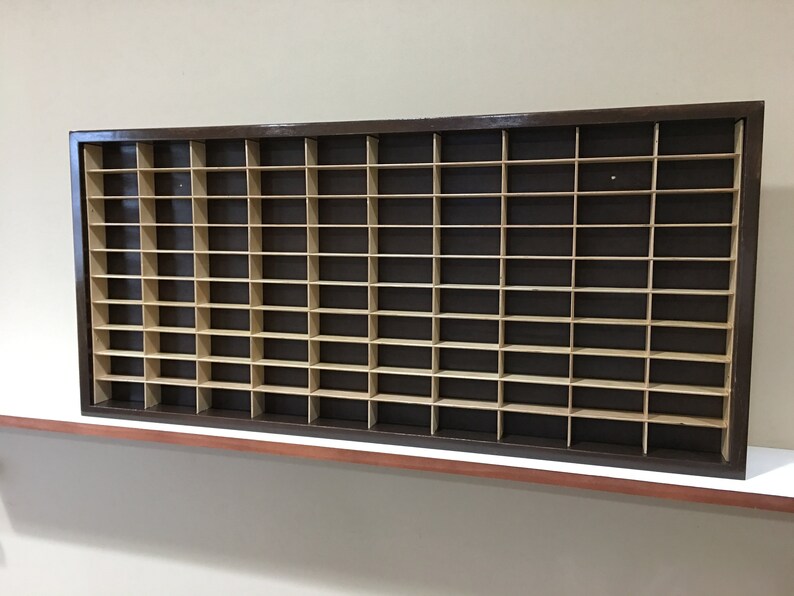 100NWwnd-8 hot wheels, matchbox Display case cabinet for 164 scale cars