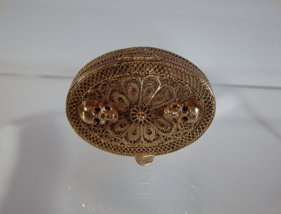 Superb Antique Gold-plated Silver Pill/poison Box With Memento Mori ...