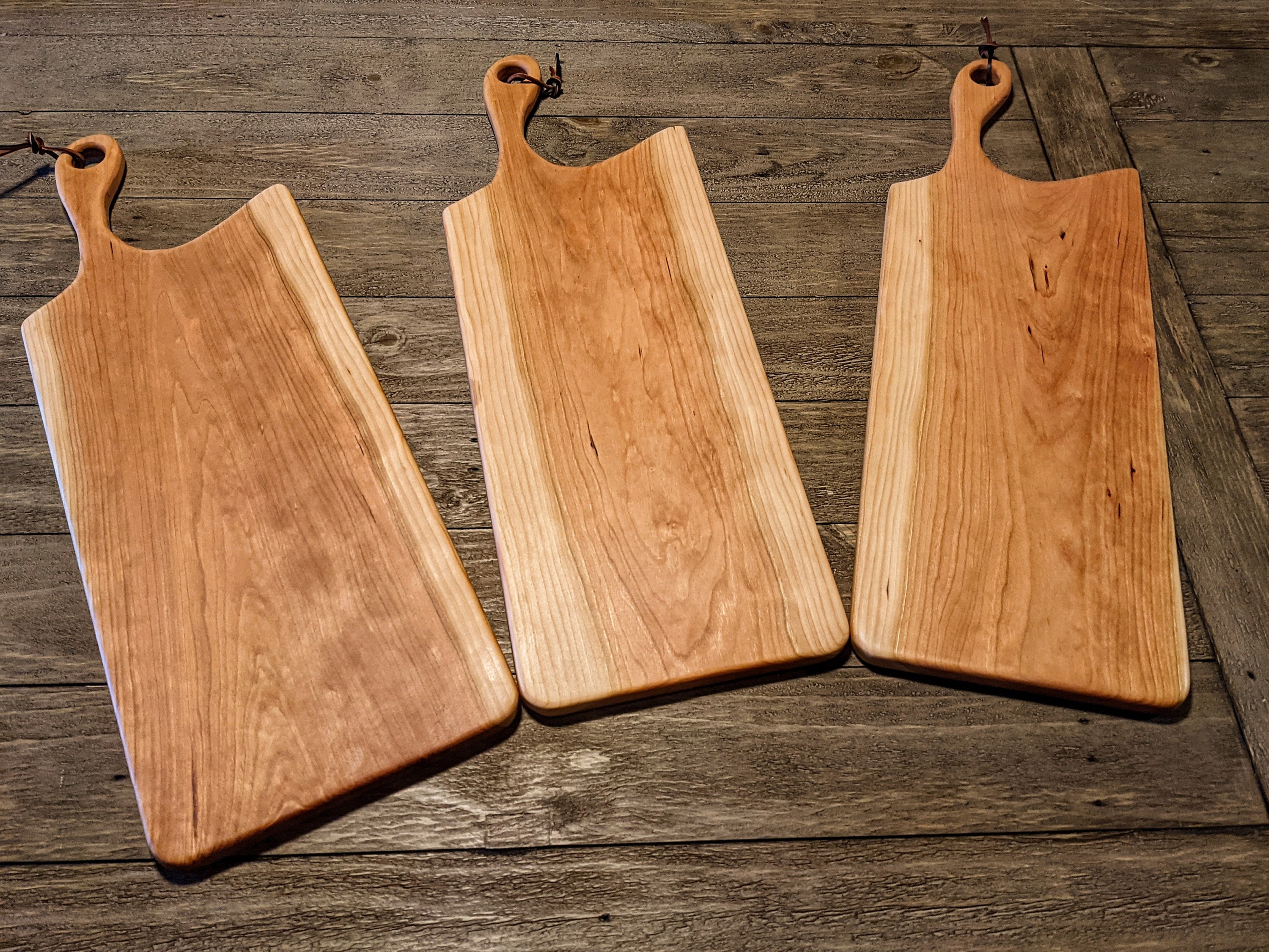 Classic Cherry Wood Chopping Board With Handle, Personalized Cutting Board,  Wooden Serving Board, Portable Small Chopping Board Cheese Board 