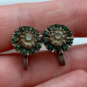1950s Sterling Silver Clear & Green Rhinestone Round Screw Back Earrings (ER55)
