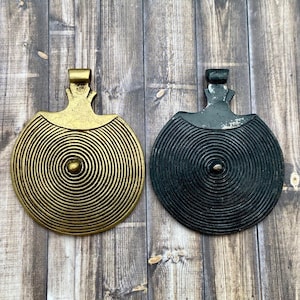 Large Brass Swirl Pendant (LBP8)