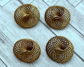 4 Vintage Brass Spiral Knot Pendants (BP94)