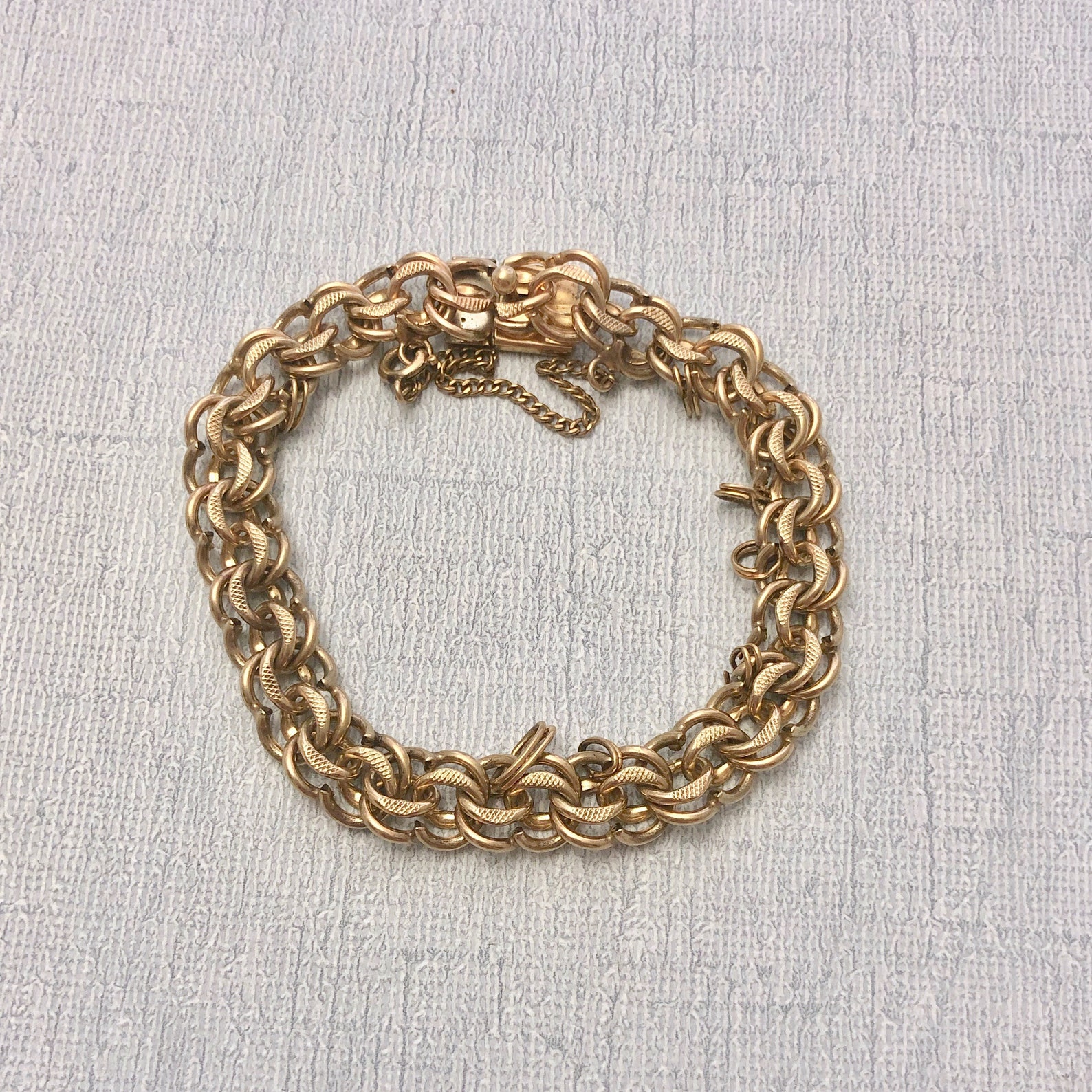 Vintage Textured 12KT Gold Filled Charm Bracelet 7 Inches - Etsy