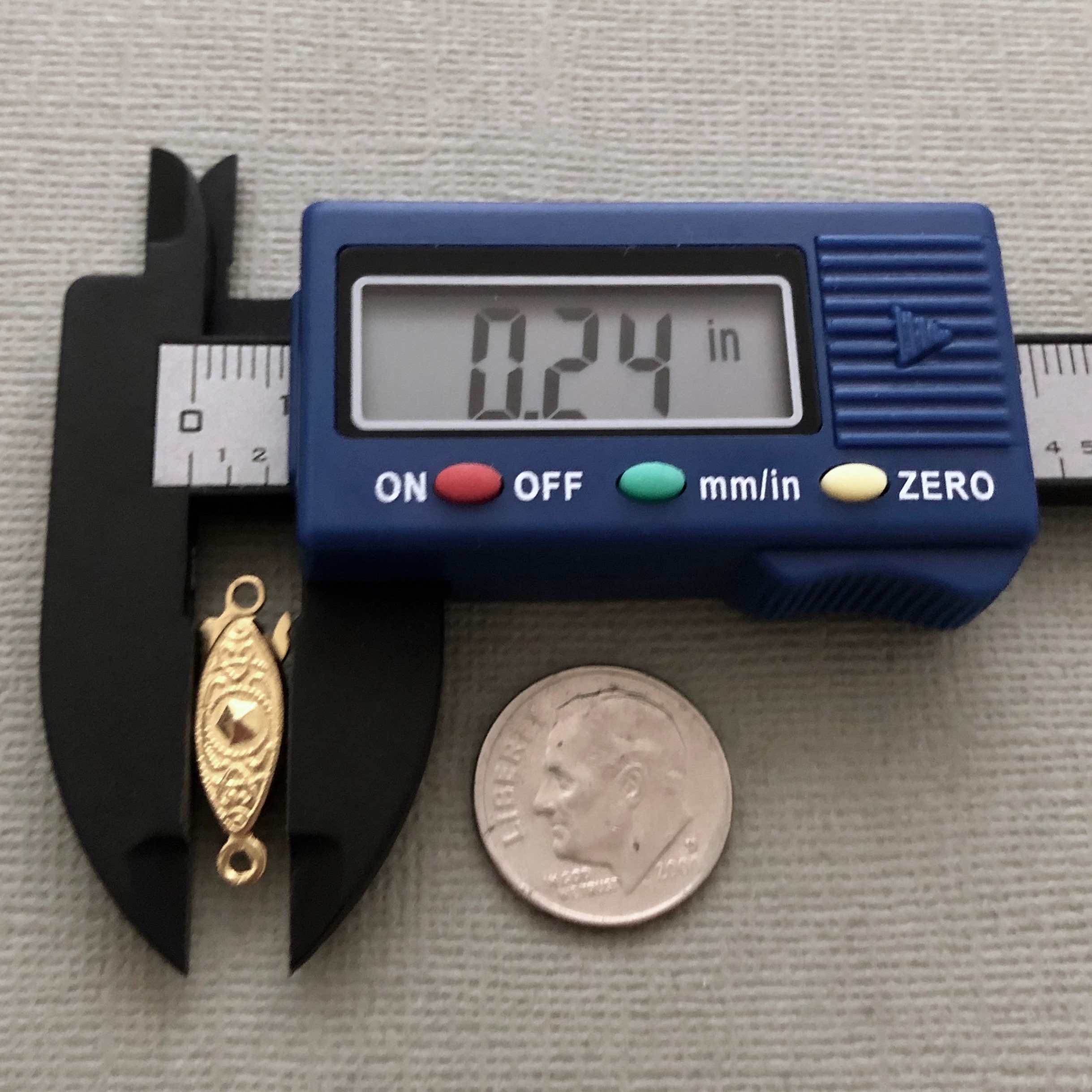 3 Vintage Diamond Shaped Clasps Etsy