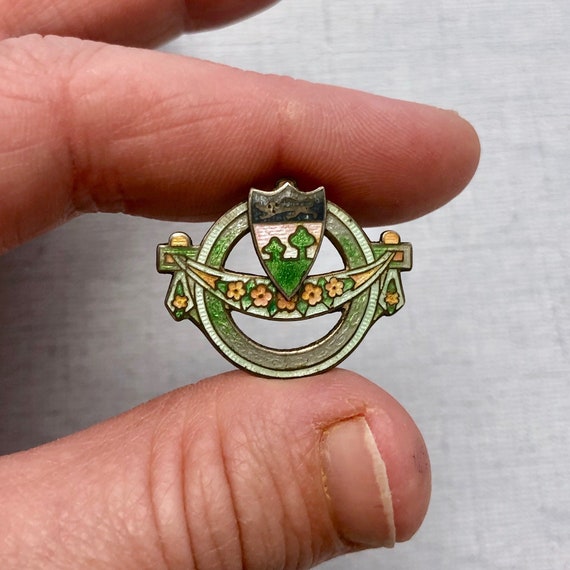 1930s Sterling Enamel Brooch