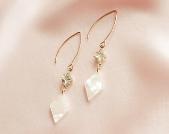 Adele earrings - Crystal & rhombus drops - Opalescent cream