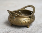 VINTAGE INCENSE BURNER Brass Bronze Altar Censer Cauldron Xuande Ming Antique Chinese Charcoal Burner Free Loose Incense