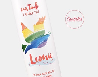 Modern baptismal candle with dove and rainbow motif suitable for boys and girls, color and writing customizable, with baptismal motto