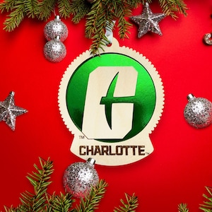 Universidad de Carolina del Norte Charlotte 49ers, Adorno navideño de la UNCC, Charlotte, Carolina del Norte