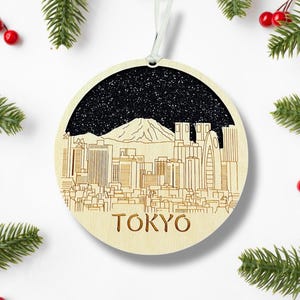 Tokio, Adorno de Tokio, Arte de Tokio, Regalo de Tokio, Adorno navideño de Tokio, Vacaciones en Tokio, Navidad en Tokio, Vacaciones familiares en Tokio, Regalos de Tokio imagen 3