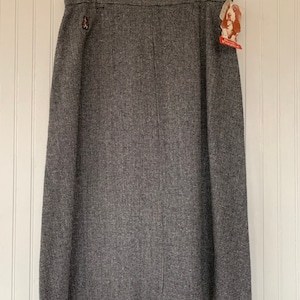 Vintage 80s Deadstock Hush Puppies Tweed Skirt Black White Size Large L 14 30 Waist High Waisted New With Tags Below Knee
