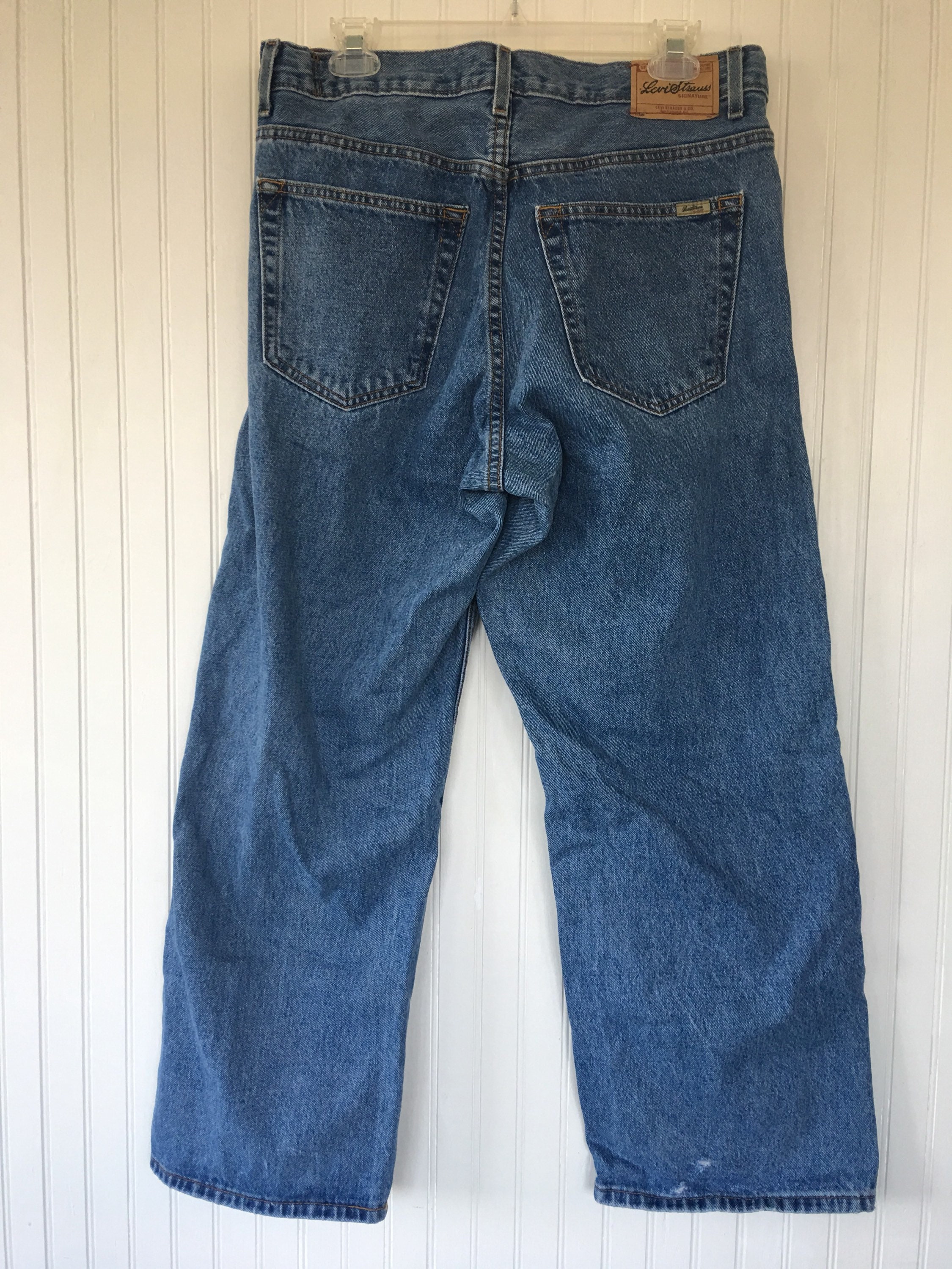 levis length 28