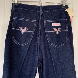 NWT Vintage 80s Deadstock High Waisted Dark Denim Blue Jeans 28 waist 12&quot; Rise Embroidered Pink Pockets 27 Original Tags Mom jean Medium M