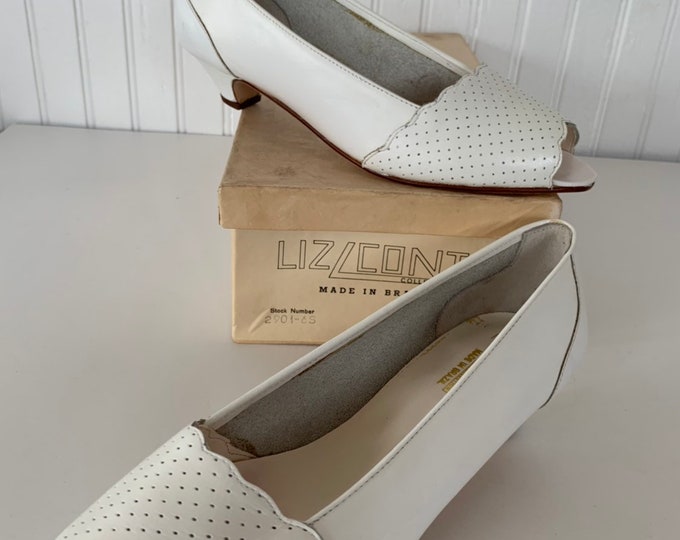 Vintage 80s Peep Toe Heels Size 5.5 White Leather Shoes Sexy Low Heel 5 New Unworn Unique Pointed Brazil Scalloped Summer Spring Deadstock