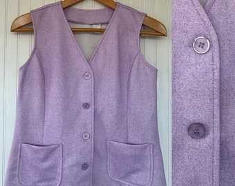 Vintage 70s Deadstock Pastel Purple Button Down Vest V-Neck Small S Lilac Acrylic Festival Spring Boho Polyester Top Shirt 80s