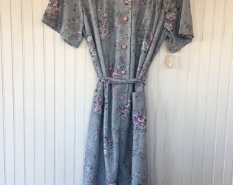 NWT Vintage 70s M/L Sheer Floral House Dress Medium Large Blue Grey Purple Blue Pockets Deadstock Summer Spring Shirt Dresses 80s Granny