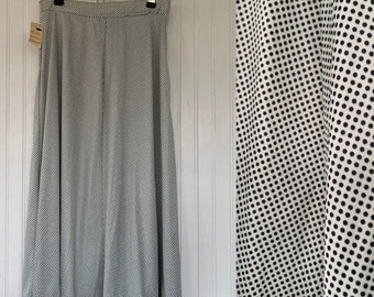 Vintage Deadstock 80s High Waist Skirt White Green Polka Dot Below Knee Elastic Waist XS Small Sm Boho 70s NOS St. Patricks Day Christmas