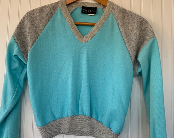 Vintage NWT 80s Vintage Cache Sweatshirt Size Medium Turquoise Gray Baseball Style Med S/M Small 70s Deadstock Sweat shirt Sweater Grey