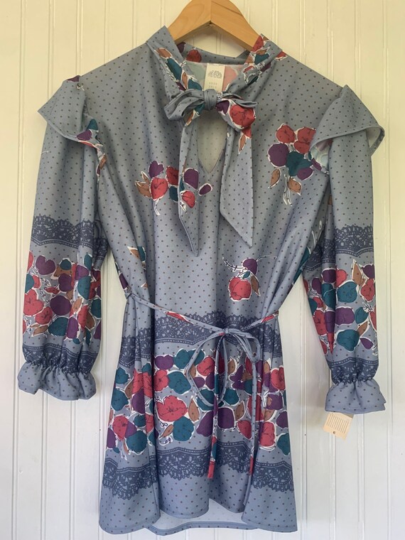 Vintage 80s Medium Gray 3/4 Sleeve Floral Blouse … - image 3