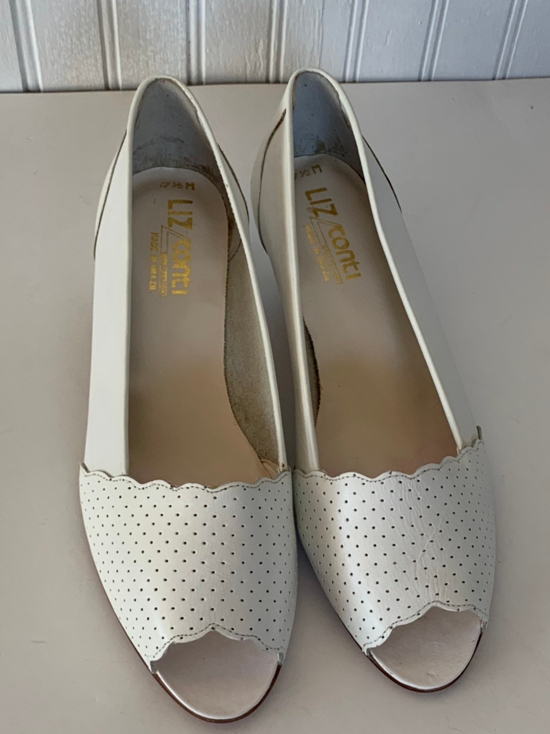 Vintage Deadstock 80s Peep Toe Heels 7.5 White Leather Shoes Sexy Low ...