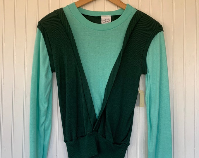 Vintage 70s Small Long Sleeve Top / Shirt Seafoam Hunter Green XS XS/S Sportswear Comfy Basics NOS 80s Pullover Sweater