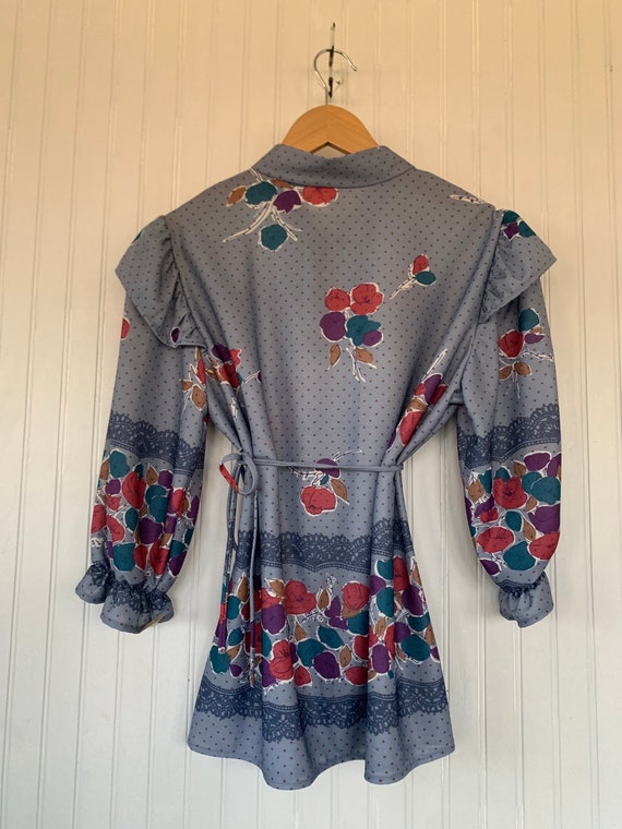 Vintage 80s Large Gray 3/4 Sleeve Floral Blouse b… - image 5