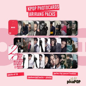 Puede incluir: Paquetes de tarjetas fotográficas KPOP con varios artistas masculinos. Las tarjetas están dispuestas en filas, cada una mostrando una imagen diferente. El texto "KPOP PHOTOCARDS ARIRANG PACKS" está en la parte superior. También se ve el texto "packs of 20" y "randomized backs + photos".
