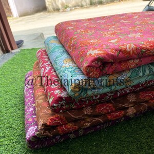 Indian Lot Floral Printed Fabric, 100% Pure Cotton Fabric, Handmade Fabric, Women&#39;s Clothing, Loose Running Fabric, Voile Fabric