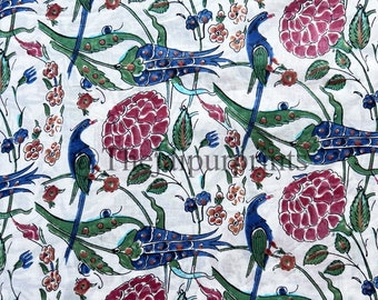 Tecido com estampa floral de pássaros: algodão indiano, serigrafia feita à mão