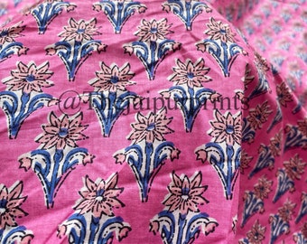 Rosa Floral Handblock Gedruckter Baumwollstoff: Tuch im indischen Stil