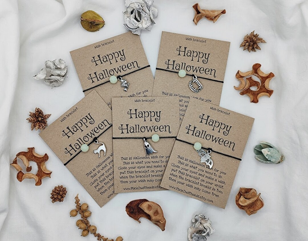 Glowing Halloween Wish Bracelet Glow in the Dark Happy Halloween ...