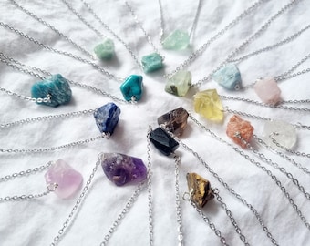 Raw crystal Necklace Wire Necklace Raw Crystal Stone Pendant Raw stone necklace Layering Necklace stone pendant boho necklace stone energy