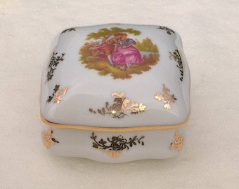 Vintage porcelain Trinket Box with fragonard decor, Limoges Trinket Box, Pill box