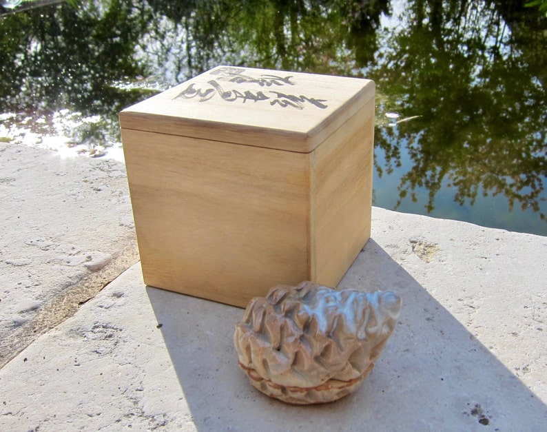 Pine Japanese taupe Natural Plant Studio Pottery Incense Case Small Container Box Pinecone Hagi Ware Kogo
