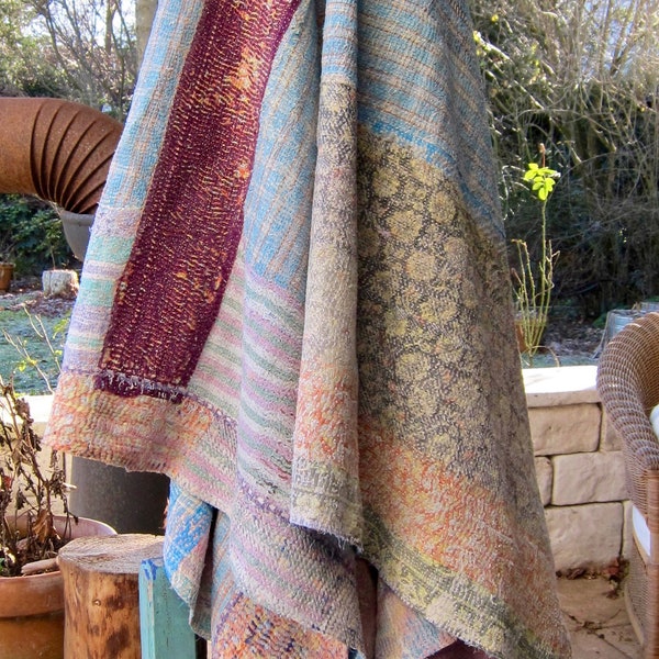 Couverture bengali Kantha antique - Pastel Cotton Sari Throw - India Bangladeshi Patchwork Bedcover - Boro Saree Sashiko Quilt Upcycling