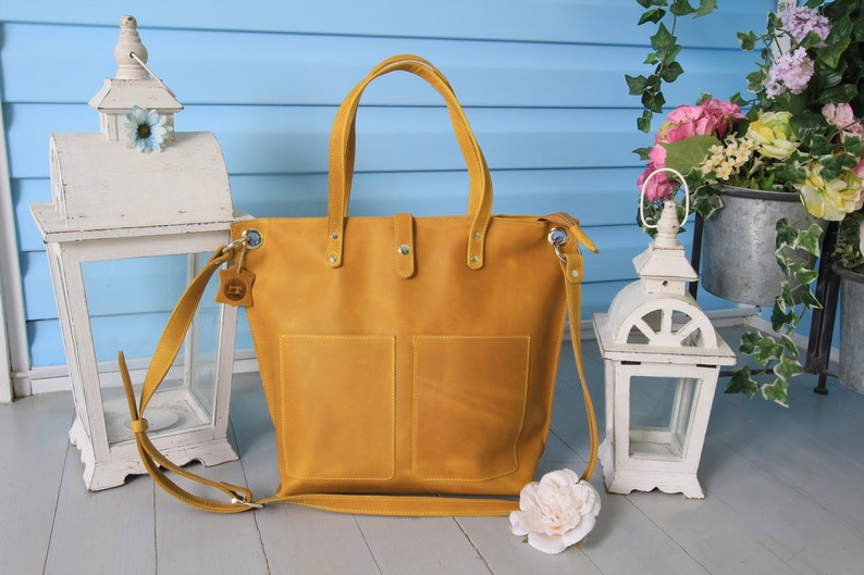 camel leather laptop bag