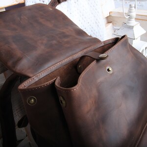 classic-leather-rucksack