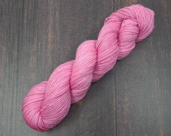 Ultra DK Hand dyed DK Yarn, Pink, Superwash Merino, Knitting, DK Yarn, Indie Dyed Yarn, Pink, Luxury Yarn