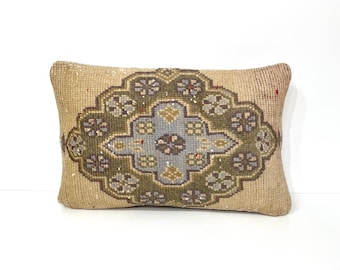 16 x 24 antiek Turks kussen voor slaapkamerbank of bijkeuken, beige olijfgroen kussen