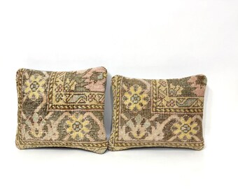Textured Neutral Antique Rug Cushion, Minimal Pillow for Sofa Bench Chair Pillow
