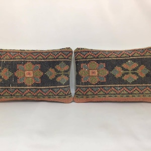 11 X 17 Inches Small Pillow Cover, Chair Cushion Cover, Sofa Pillow County Home Decor, Set of Two Pillows, Pair Cushions, Small Pillow