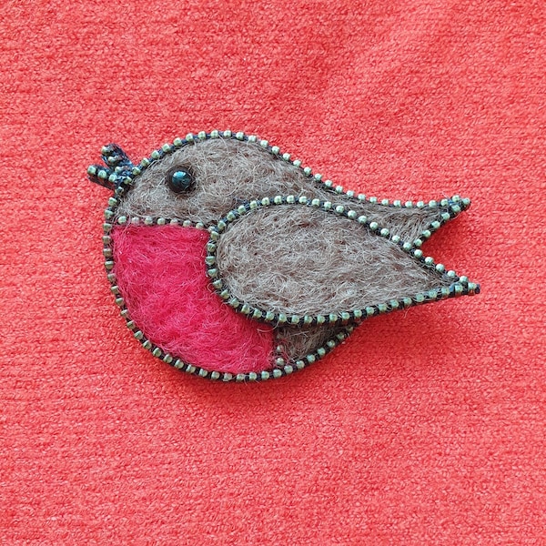 Robin Brooch Bird Pin | Wool Felt Textile Zipper Jewellery Accessory | Garden Bird | Gift for Bird Lovers