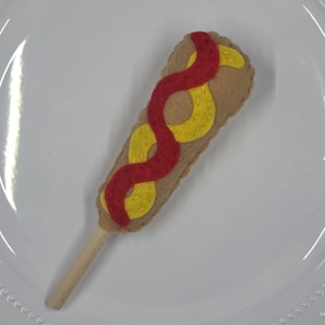 Filz Corn Dog - Pretend Play Fair Food