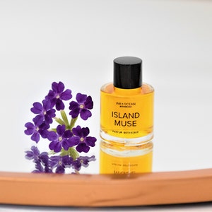 Island Muse - Natural Botanical Vegan Perfume Oil. Coconut, Lemongrass, Tropical, Gardenia. Gift boxed.