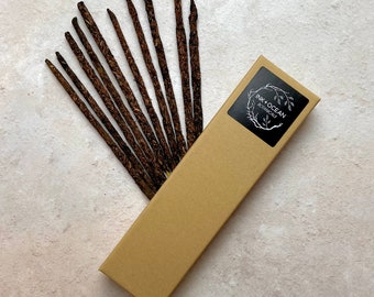 Hand rolled Herbal Myrhh And Herbs Incense Sticks, Grounding And Soothing. Luxury Incense with Essential oils